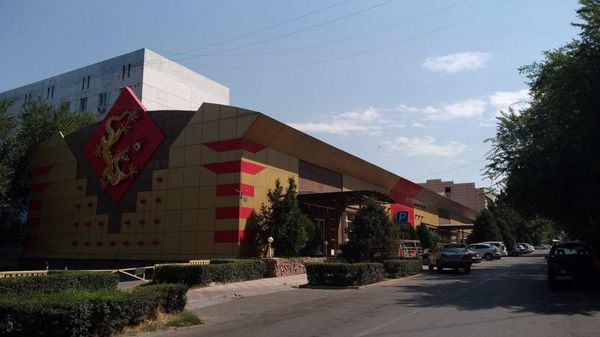 Мурдагы «Золотой дракон» ресторанынын имаратында «Гранд казино» ачылды.