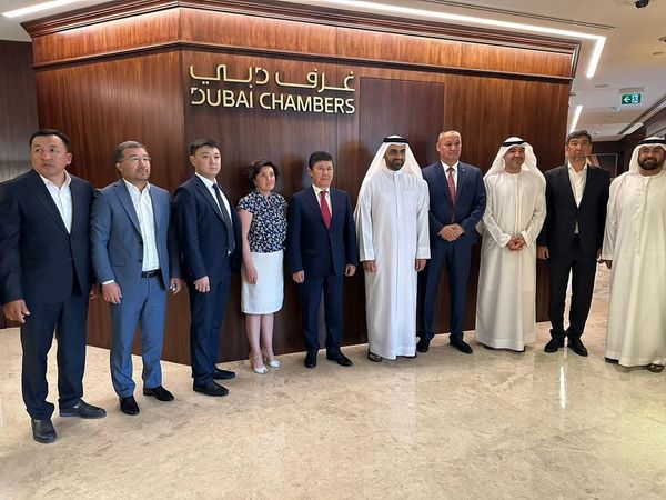 Кыргызстан менен Дубай БАЭ валютасында операцияларды жүргүзүүнү талкуулашты