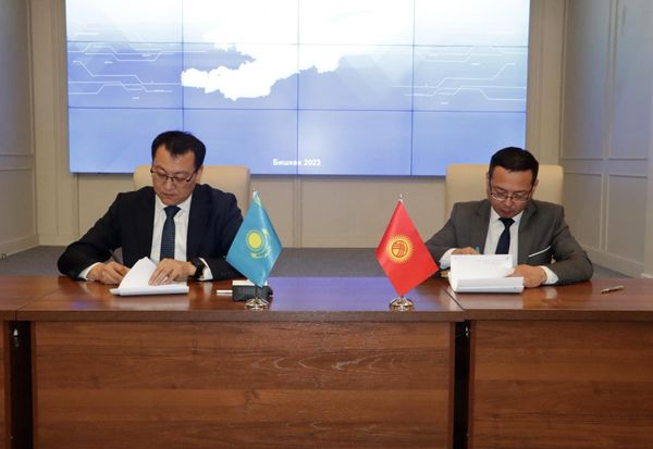 Кыргызстан менен Казакстан биргелешкен СЛК комплексин түзүү макулдашылды