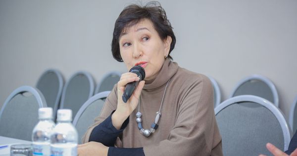 Кооперативдердин Кыргызстанга дал келе турган формасын таап, ошого ылайык мыйзам иштеп чыгыш керек - Айнура Иманбекова