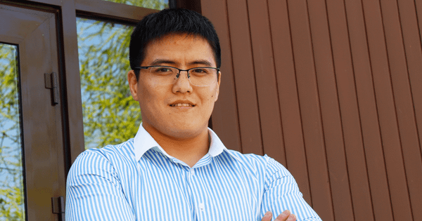 Көйгөйлөрдү тайманбастык менен чечип, бизнес процесстерди ишенимдүү башкарыңыз – «Борсок» ресторандар тармагынын негиздөөчүсүнүн ийгилик сырлары