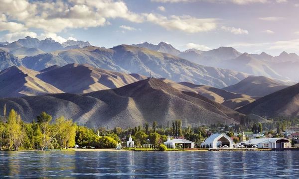 Ысык-Көлдө туристтик сезондун ачылышы эл аралык көргөзмө менен коштолот