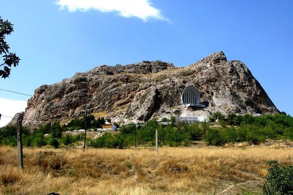 Финансы министрлиги ишкерлерди колдоо долбоорунун алкагында Ошто жолугушууларды өткөрүүдө