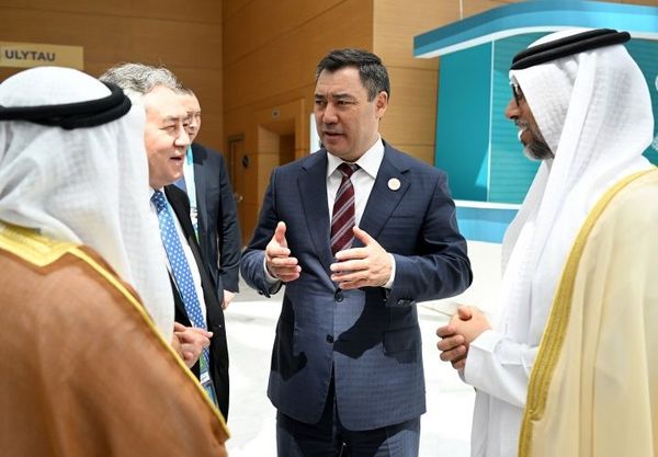 Президент Садыр Жапаровдун Казакстанга болгон иш сапары аяктады