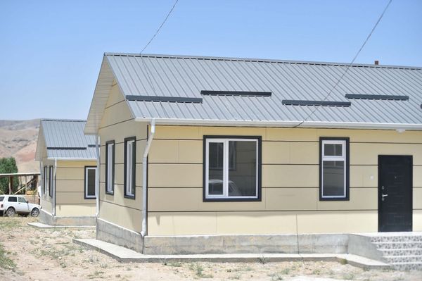 Баткенде жабыркаган турак жайлардын 99%зы курулуп бүттү