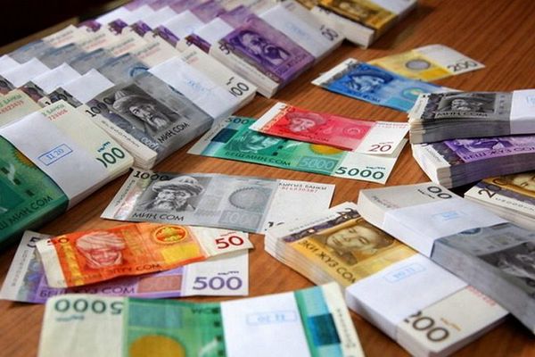 2023-жылы «Балага сүйүнчүнү» төлөө үчүн 740.9 млн сом каралган – Финансы министрлиги