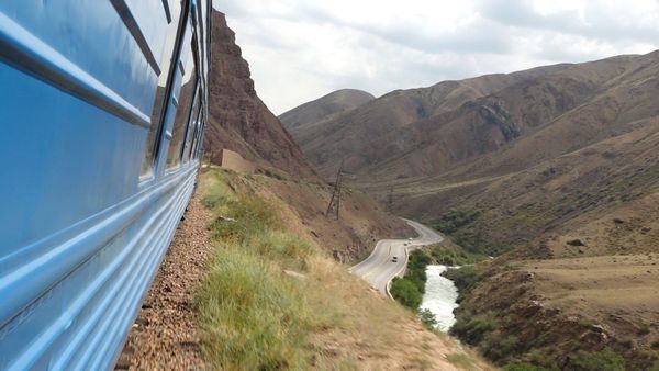 16-июнда поезд менен Бишкектен Балыкчыга каттам жанданат