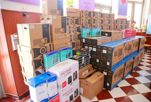 Оштун айыл чарба техникумуна 84.4 миң долларлык жабдуулар тапшырылды