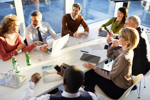 Кыргызстандык ишкер-айымдар Грузия менен Азербайжанга бизнес-сапарга чакырылды