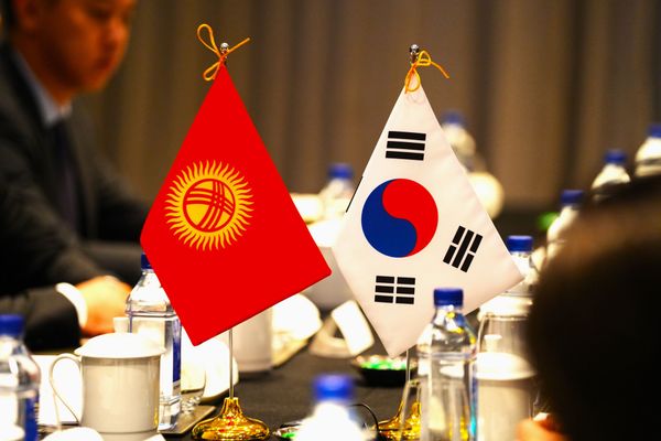 Кыргызстан менен Корея кызматташтыкты бекемдөө тууралуу талкуулашты
