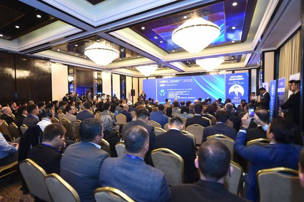 Акылбек Жапаров: МЖӨ моделдеринин жардамы аркылуу жеке сектордун өнүгүшүн камсыз кылууга умтулабыз