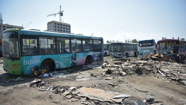 Бишкектин мэриясы 165 эскирген автотранспортун аукцион аркылуу сатат – шарттар