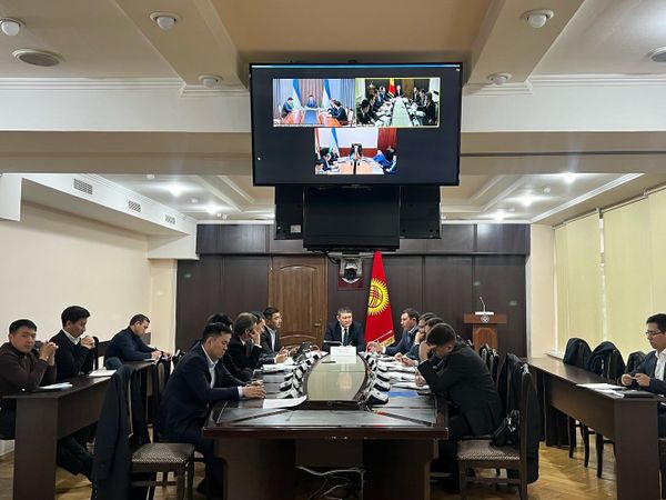 Кытай – Кыргызстан – Өзбекстан темир жолу Кыргызстандын аймагынан курулуп башталышы мүмкүн