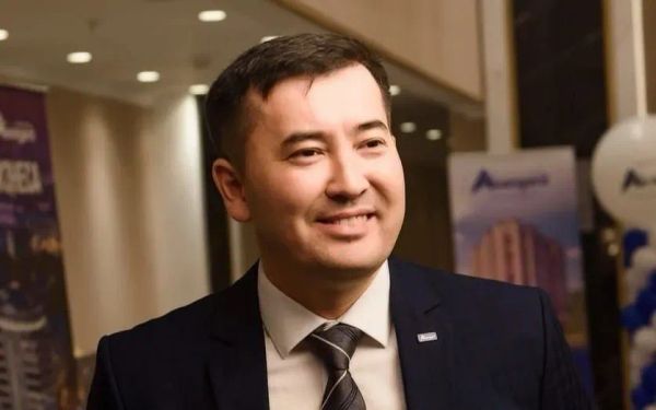 «Авангард Стилдин» жетекчиси Эрнис Минкеев кармалды