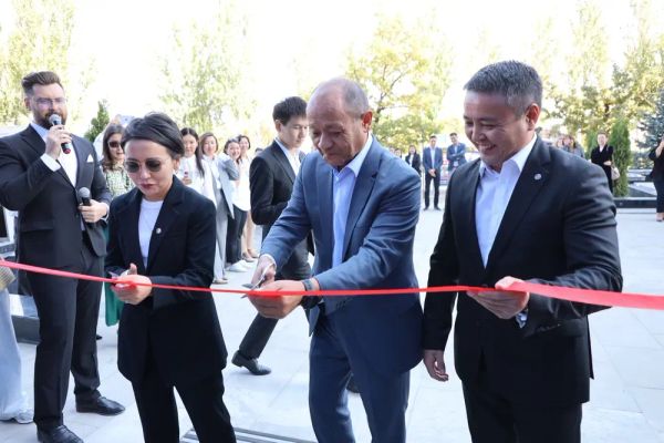 Бишкекте "Бакай Банктын" алгачкы жашыл филиалы ачылды