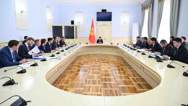 Өкмөт «Газпромбанк» менен биргелешкен долбоорлорду талкуулады