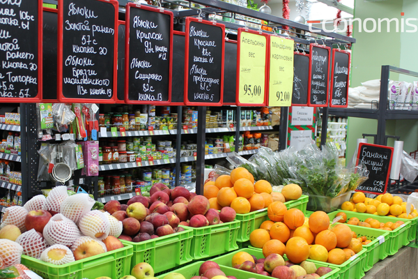 Статком: Кыргызстанда жашоо минимуму 8,7 миң сомду түздү