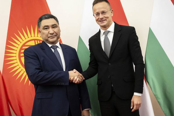 Кыргызстан Евробиримдик менен санкциялар жана инвестиция боюнча кызматташууга даяр