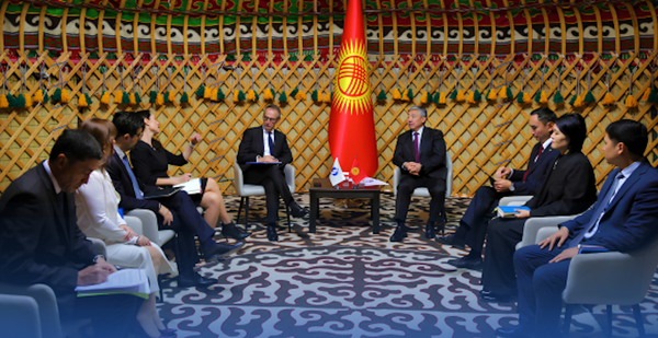 Кыргызстан ЕРӨБ менен 400 млн евролук долбоорлорду макулдашты