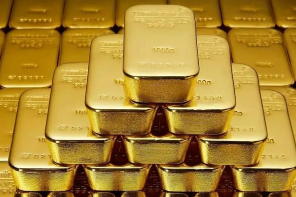 Кыргызстан быйыл 7 айда 4,2 тонна алтын экспорттогон