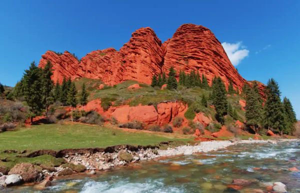 Быйыл Ысык-Көл облусуна 2 млн 334,3 миң турист келди