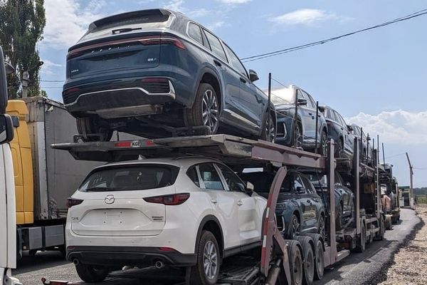 Кытай автоунааларын сыртка чыгарууга 2026-жылы чектөөлөр кирет