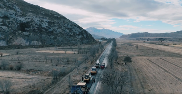 Нарын аэропортуна барчу жол асфальтталды