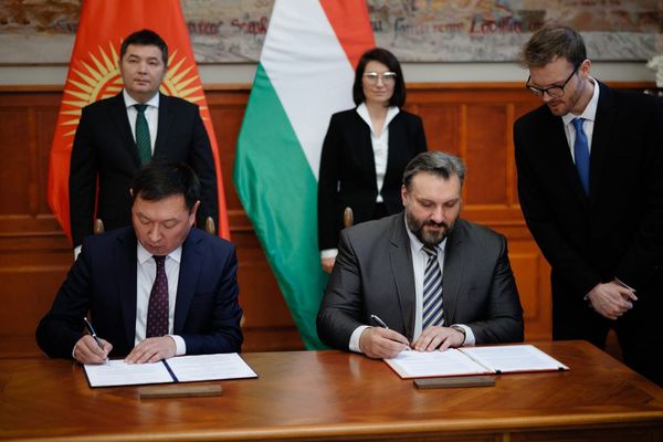 Кыргызстан менен Венгрия айыл чарба жаатында кызматташтыкты кеңейтти