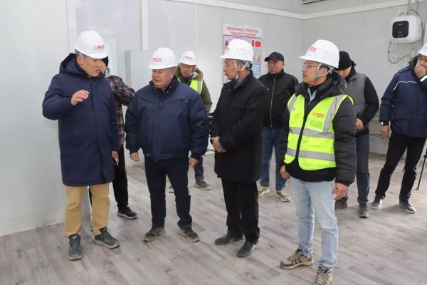 Ысык-Көл облусундагы күн электр станциясынын курулушу текшерилди