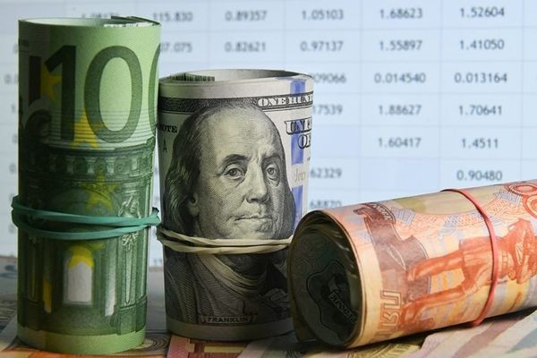 КРУБ жана коммерциялык банктардын 21-ноябрга карата валюталар курсу