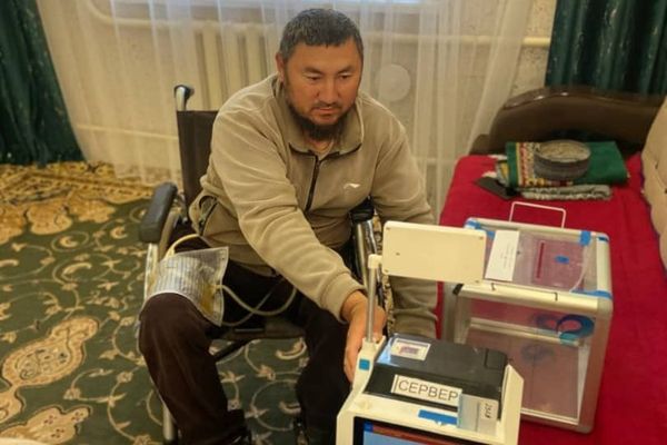 Атайын шайлоочу жайдан тышкары жерден 9318 адам добуш берди