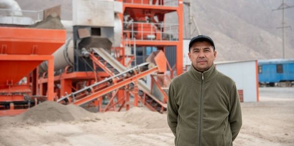 Заманбап асфальт заводун ачкан ишкер Тынчтыкбек Курбанбековдун ийгилик тарыхы