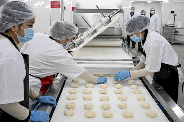 "МЧОИлерди тез арада колдоо" долбоору 11 981 ишкананы 146, 94 млн долларга каржылады