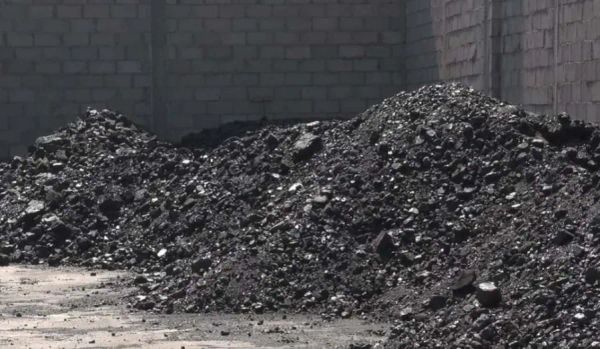 "Кыргыз Көмүр": Ташуу, жүктөөдө бир аз майдалангандыктан кээде майда көмүр болуп калып жатат"