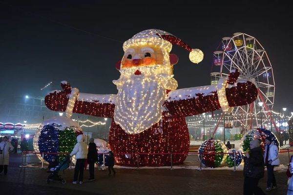 Эс алам десең "Евразия" маданий-эс алуу паркына кел