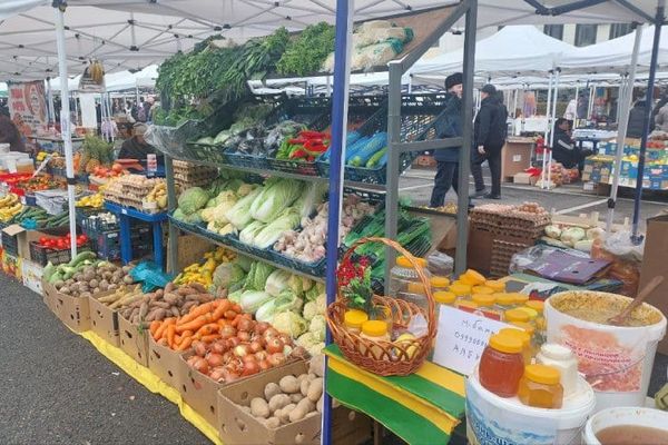 Эски аянттагы жарманке Жаңы жыл алдында эң кызыктуу иш-чарага айланат