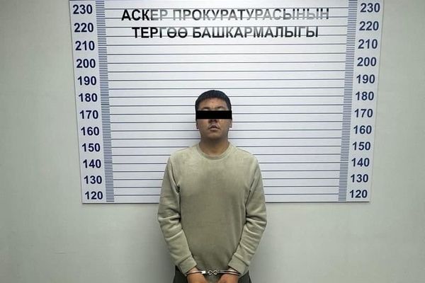 Аскердик ЖОЖго киргизүү үчүн пара алгандардын коррупциялык иштери аныкталды