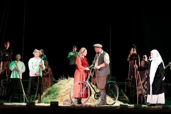 Келерки жылдын апрель айынан тарта машыктыруучулардын, артисттердин маянасы жогорулайт