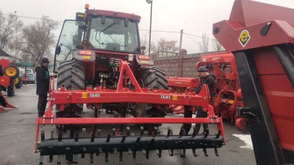 Кыргызстанда 20 сантиметр тереңдиктеги таштарды тере турган техника бар