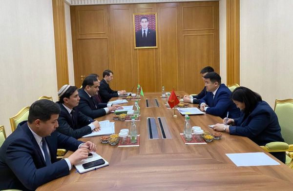 СПЕКА алкагында Кыргызстан менен Түркмөнстан кызматташтыкты кеңейтүүдө