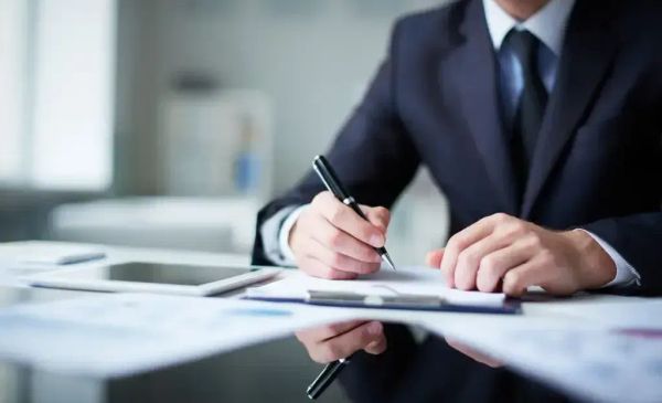 Чет өлкөдөгү ишмердүүлүк үчүн бирдиктүү салык 0,1%га төмөндөдү