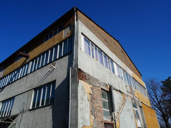 Бишкектеги жеке мектепте коопсуздук жана санитардык талаптар бузулганы аныкталды