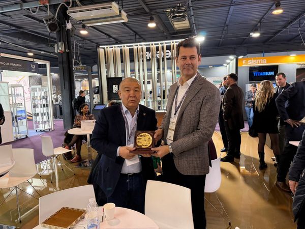 Кыргызстан-Италия: зергерчилик тармагында кызматташтык талкууланды