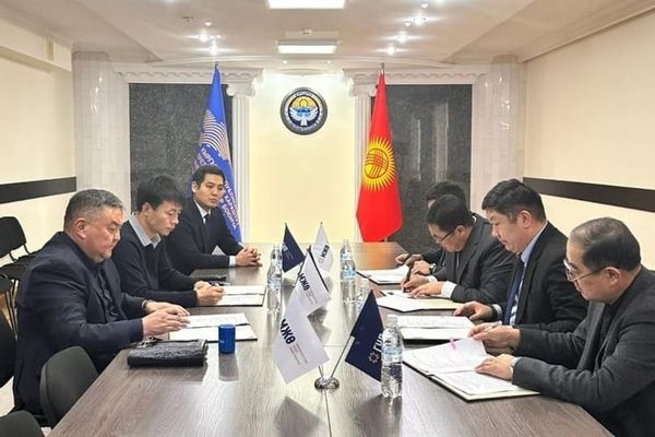 Бишкек Батыш айланма жолун куруу боюнча меморандумга кол коюлду