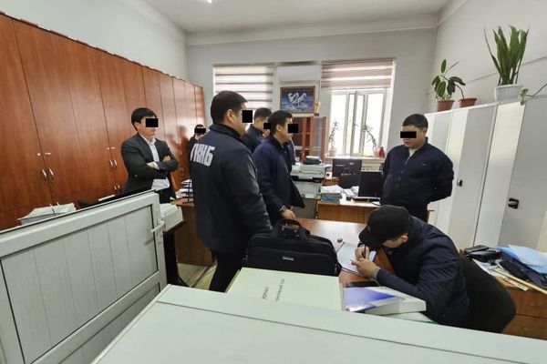 Ош облусунун сот системасында “жалган кызматкерлер” иштегендиги аныкталды