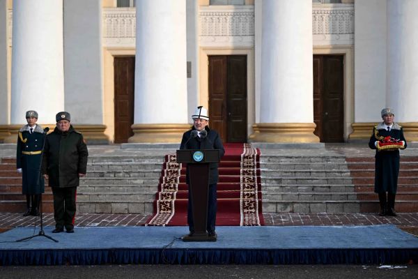 МИКтен Коргоо министрлигинин кызматкерлерине 900дөн ашык батир берилет