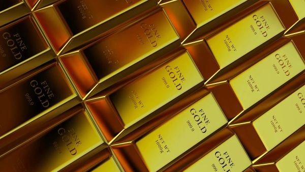 Кескин кымбаттоолордон кийин алтын баасы дароо түшө баштады