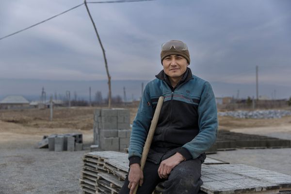 Кыйынчылыктар мүмкүнчүлүктөргө айланганда: баткендик ишкер кантип жаңы бизнес ачты