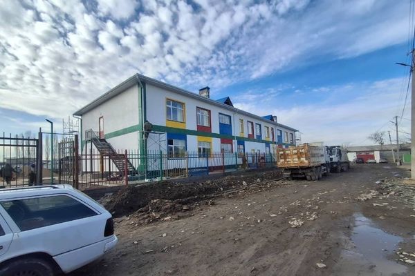 Ош облусунда курулуп жаткан социалдык объектилерде кемчиликтер аныкталды