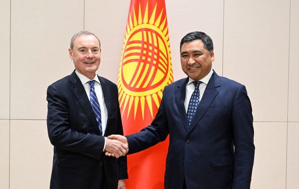 Кыргызстан менен Евробиримдик санкциялар жана банк секторун талкуулашты